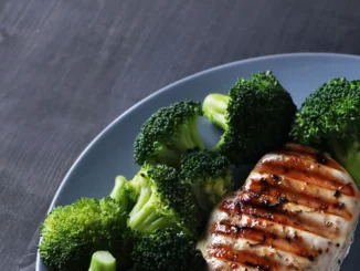 Chicken Breast Recipes: One Pan Cheesy Chicken Broccoli and Rice